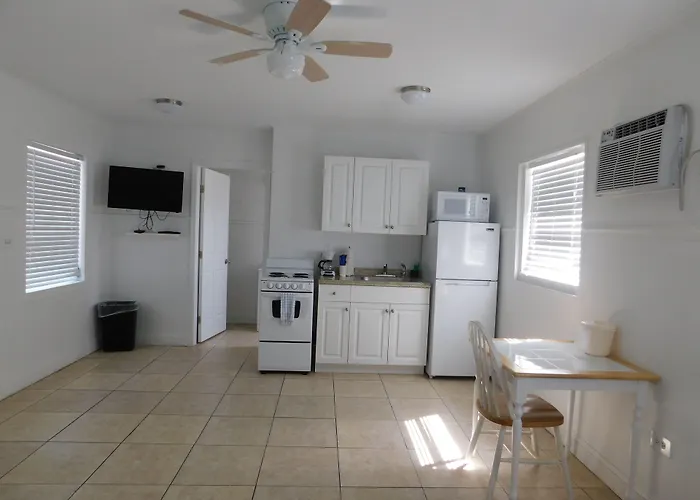 Kingsail Resort